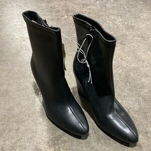 Jocelyn Black Ankle Boots
